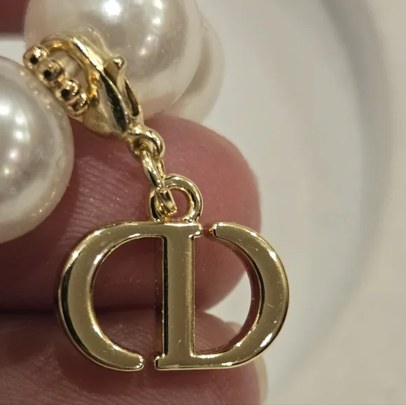 Dior Beauty Bracelet with 5 Removable Mini Charms - Picture 7 of 13